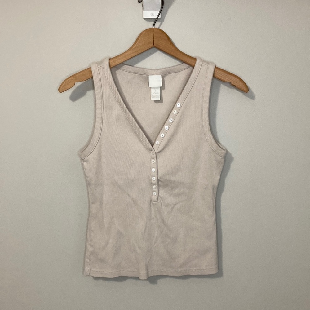 CLOSING SALE! 
Tan H&M ribbed tank top with button accents, size small, v-neck